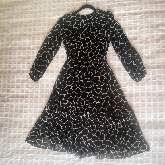 Banana Republic Flounce Hem Maxi Dress - Picture 3 of 11